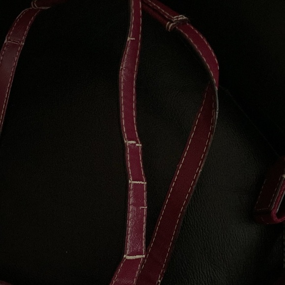 Coach diaper bag - fuschia - Picture 9 of 9